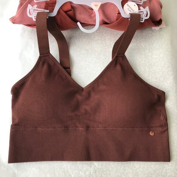 Danskin Intimates BRAS, Removable Pads, 3-set ,Size : 2XL MSRP: $54 - Picture 4 of 8